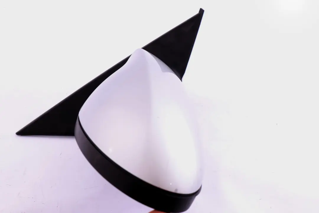 Heated Right Wing Mirror O/S Titansilber Titan Silver 354 to BMW 1 Series 8 E87 with Part number 7189852 BMW 1 Series 8 E87 Heated Right Wing Mirror O/S Titansilber Titan Silver 354 - SKU rhd-7189852-TS8 - Part number 7189852