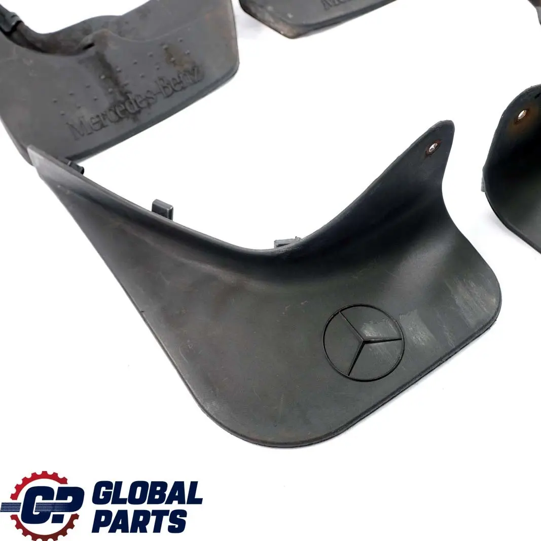  Mercedes-Benz CLK-Klasse C208 W208 Schmutzfänger Vorne Hinten Set - SKU C208 Mud Flaps - Teilenummer C208 Mud Flaps