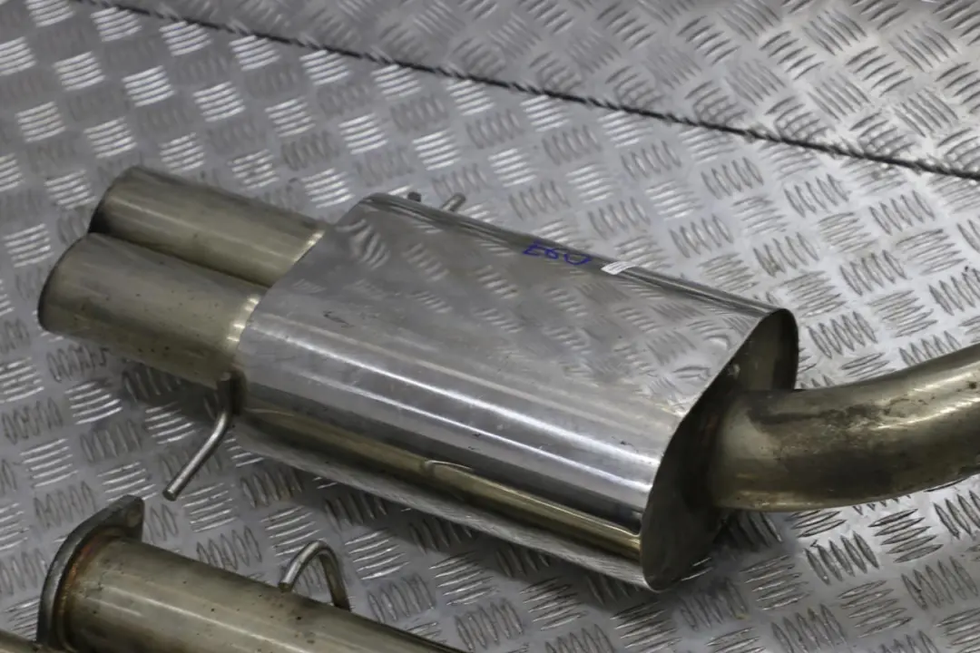 *BMW E60 530d Sport Ausgang Abgasrohr Auspuff Sportauspuff Set für mit Teilenummer E60 Exhaust Kit *BMW E60 530d Sport Ausgang Abgasrohr Auspuff Sportauspuff Set - SKU E60 Exhaust Kit - Teilenummer E60 Exhaust Kit