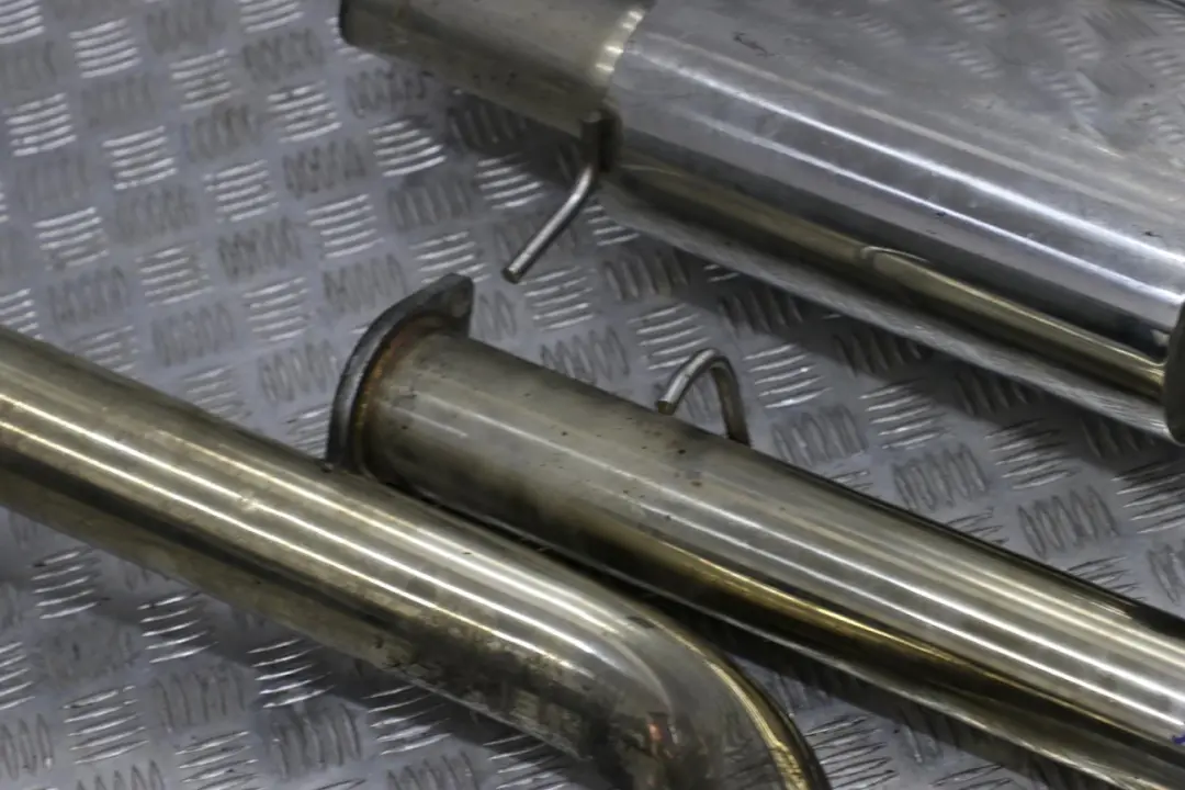 *BMW E60 530d Sport Ausgang Abgasrohr Auspuff Sportauspuff Set für mit Teilenummer E60 Exhaust Kit *BMW E60 530d Sport Ausgang Abgasrohr Auspuff Sportauspuff Set - SKU E60 Exhaust Kit - Teilenummer E60 Exhaust Kit