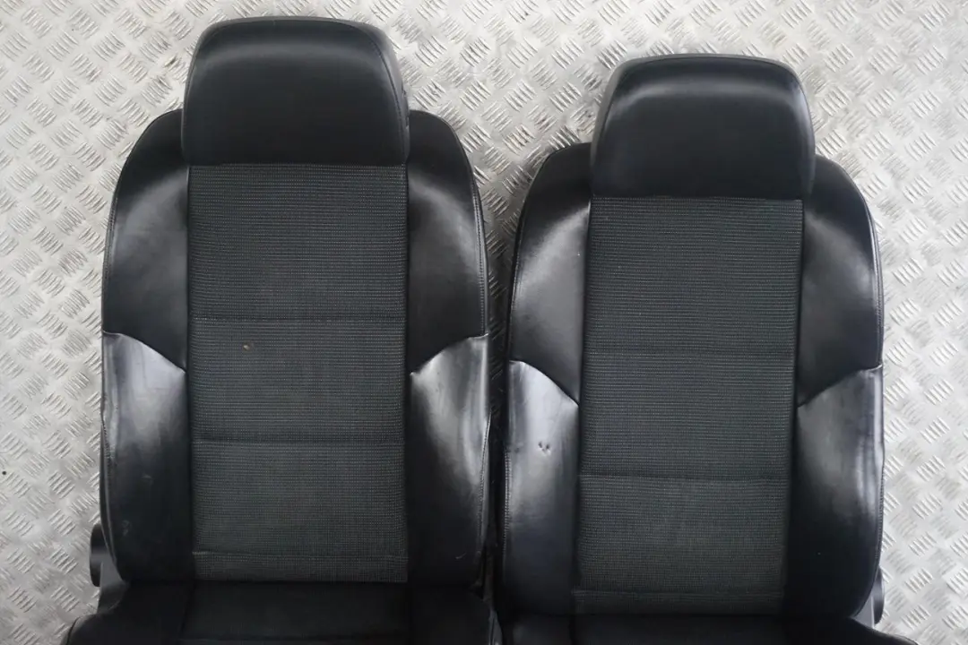 BMW Sport Schwarz Leder / Stoff Sitze Innensitze Ohne Türverkleidung - SKU E61 LCI Sport Black Leather / Cloth Seats (GGAT) - Teilenummer E61 LCI