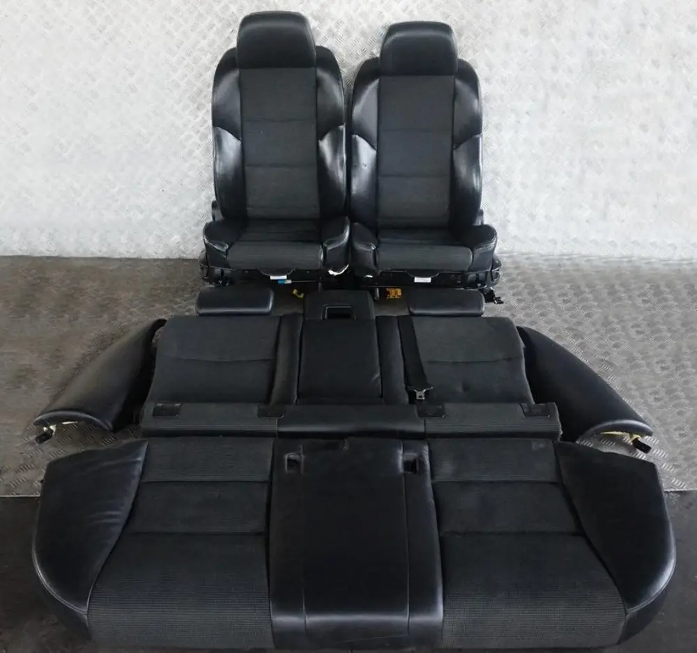 BMW Sport Schwarz Leder / Stoff Sitze Innensitze Ohne Türverkleidung - SKU E61 LCI Sport Black Leather / Cloth Seats (GGAT) - Teilenummer E61 LCI