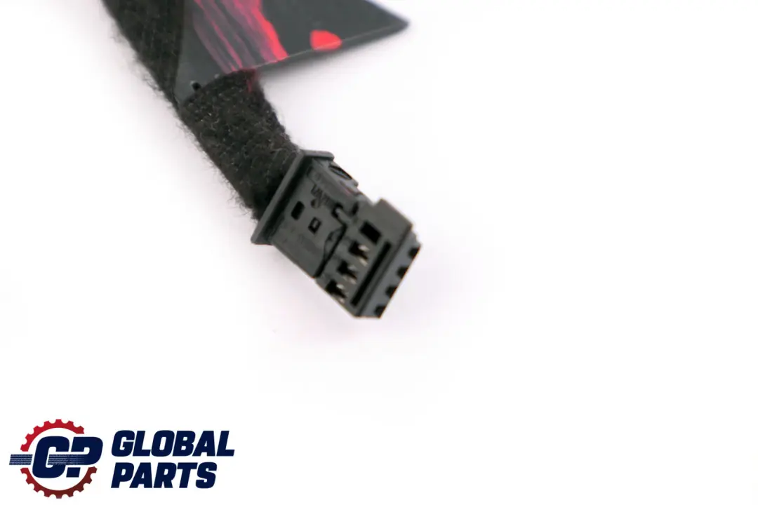 Audio AUX Wiring Loom Cable 184 cm to BMW 1 Series E81 with Part number E81 AUX BMW 1 Series E81 Audio AUX Wiring Loom Cable 184 cm - SKU E81 AUX 184 - Part number E81 AUX