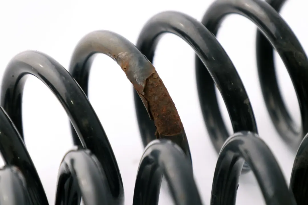 BMW E81 C1 Arriere Gauche Droite Sport Schraubenfedersatz - SKU E81 C1 Rear Coil Spring Set - Numéro de pièce Coil Spring Set