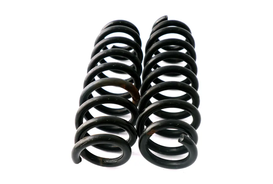 BMW E81 C1 Arriere Gauche Droite Sport Schraubenfedersatz - SKU E81 C1 Rear Coil Spring Set - Numéro de pièce Coil Spring Set