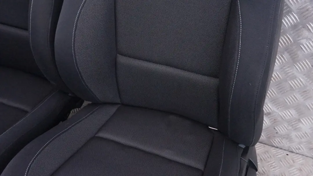 BMW 1 er Sport Innensitze Stoff Türkartennetz Anthrazit - SKU E81 Sport Cloth Seats Network - Teilenummer E81