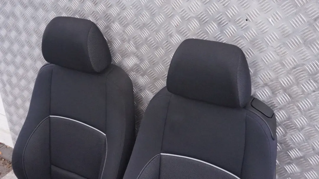 BMW 1 er Sport Innensitze Stoff Türkartennetz Anthrazit - SKU E81 Sport Cloth Seats Network - Teilenummer E81