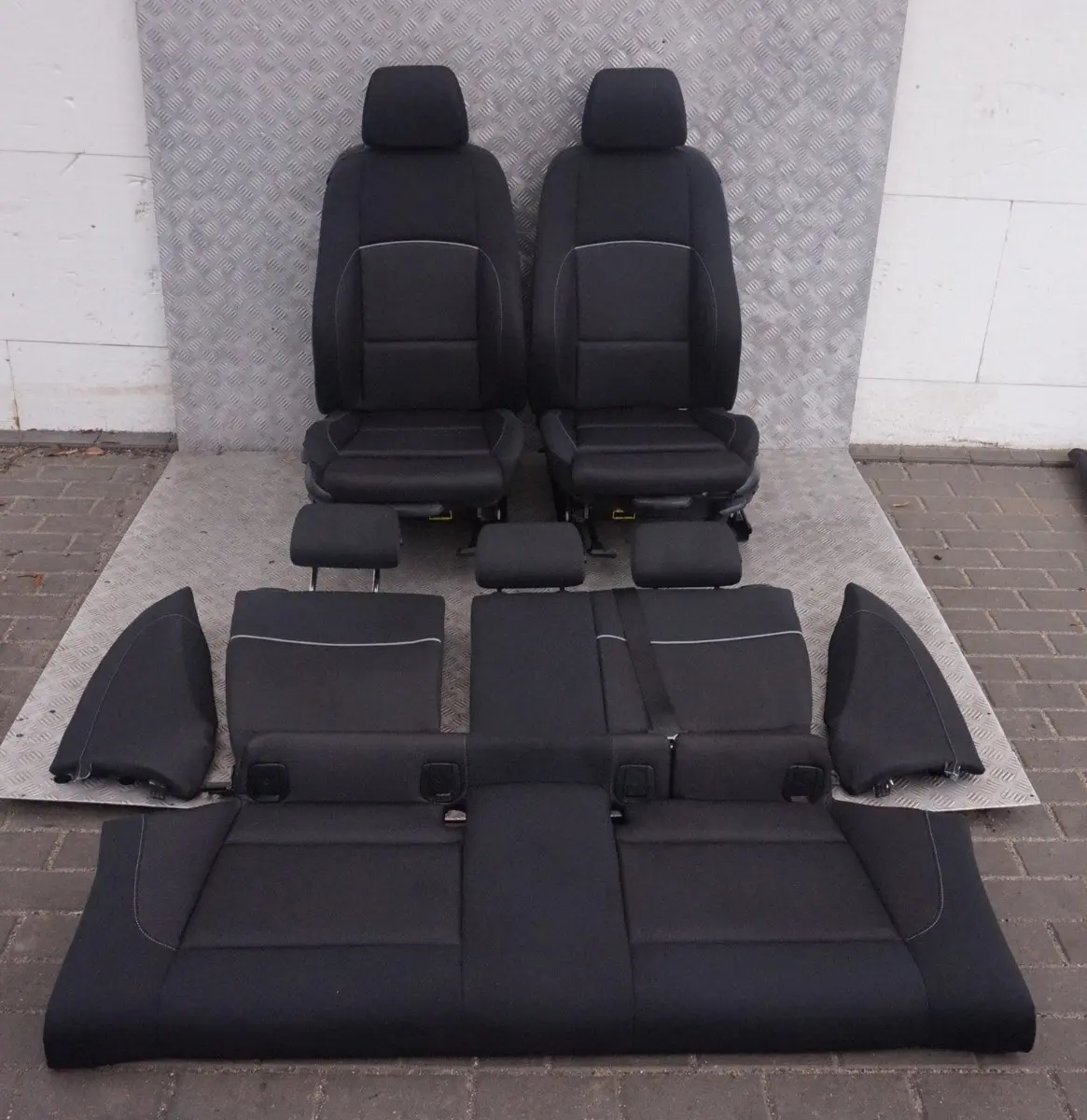 BMW 1 Series E81 Sport Cloth Interior Seats Airbag Door Cards Network Anthracite