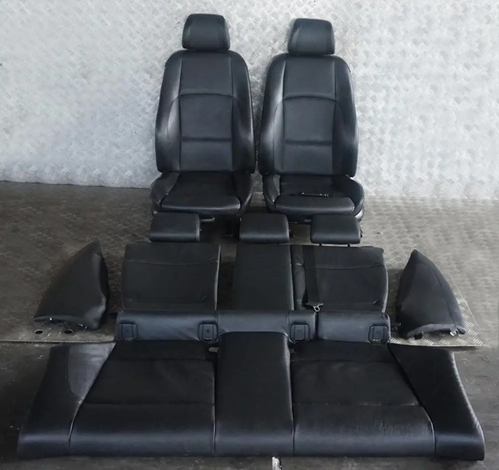BMW E81 Fűthető M Sport Ülések Fekete Bőr Belső Air Module és Ajtókárpit