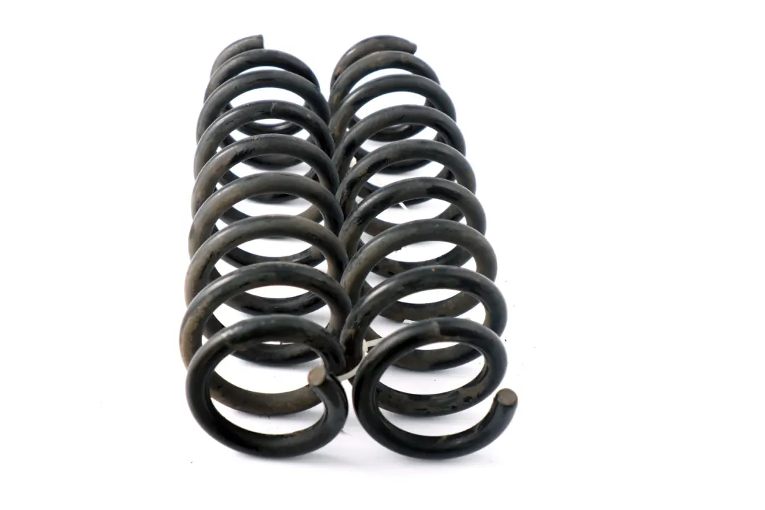 BMW E82 Coupe A9 Ensemble de ressorts hélicoïdaux arrière gauche droite - SKU E82 A9 Rear Coil Spring Set - Numéro de pièce E82 A9