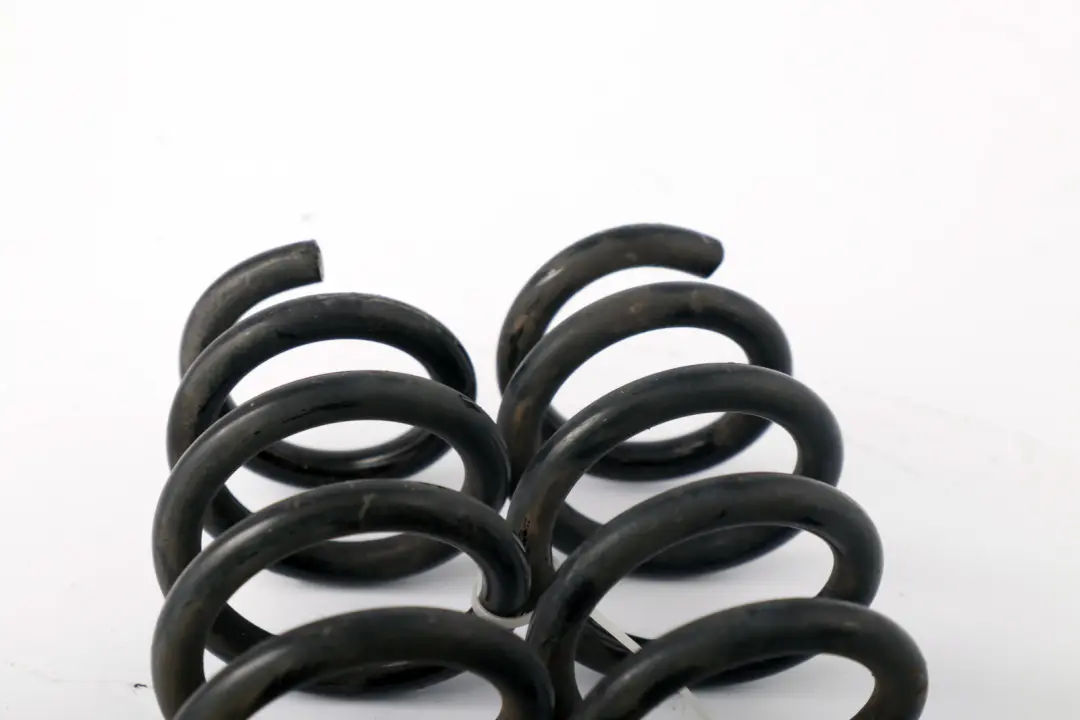 BMW E82 Coupe A9 Ensemble de ressorts hélicoïdaux arrière gauche droite - SKU E82 A9 Rear Coil Spring Set - Numéro de pièce E82 A9