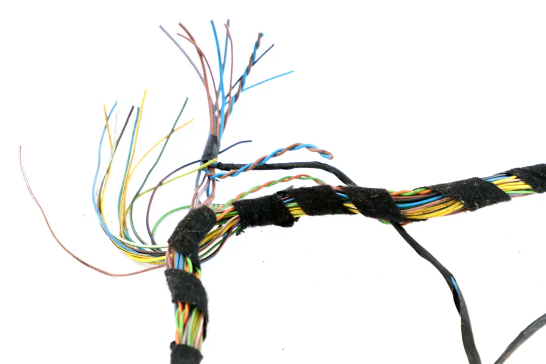 Reihe E81 Kabelbaum Kabelsatz hinten Stossfänger PDC für BMW 1 mit Teilenummer e87 BMW 1 Reihe E81 Kabelbaum Kabelsatz hinten Stossfänger PDC - SKU E87 Wiring Loom Set PDC rear-1 - Teilenummer e87