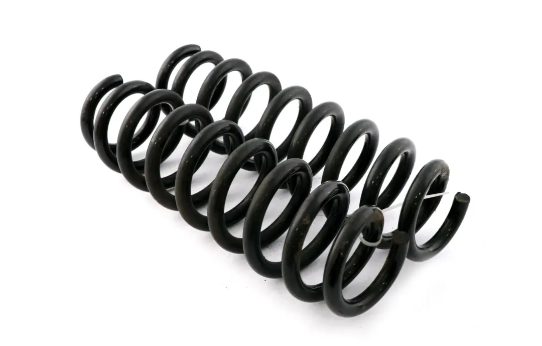 Trasera Izquierda Derecha Juego de Suspensión de Resortes para BMW E88 Convertible C4 con número de pieza E88 C4 BMW E88 Convertible C4 Trasera Izquierda Derecha Juego de Suspensión de Resortes - SKU E88 C4 Rear Coil Spring Set - Número de pieza E88 C4