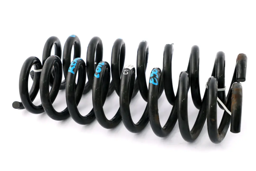 Sprężyna tylna tył sprężyny do BMW o numerze E90 C1 BMW Sprężyna tylna tył sprężyny - SKU E90 C1 Rear Coil Spring Set - Numer Części E90 C1