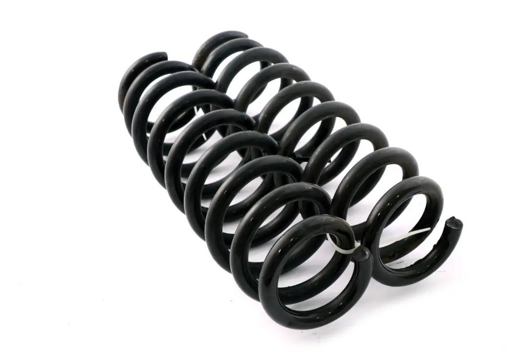 Posteriore Sinistro Destro Molle Elicoidali Set per BMW con numero di parte E90 C3 BMW Posteriore Sinistro Destro Molle Elicoidali Set - SKU E90 C3 Rear Coil Spring Set - Numero di parte E90 C3