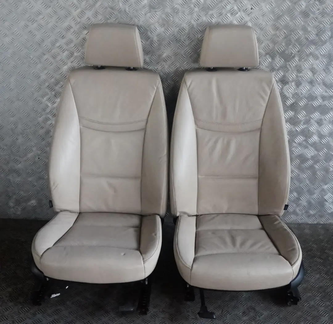 Oyster Leder Innensitze Sitze ohne Türverkleidung für BMW 3 er LCI mit Teilenummer E90 BMW 3 er LCI Oyster Leder Innensitze Sitze ohne Türverkleidung - SKU E90 LCI Seats Oyster Leather - Teilenummer E90