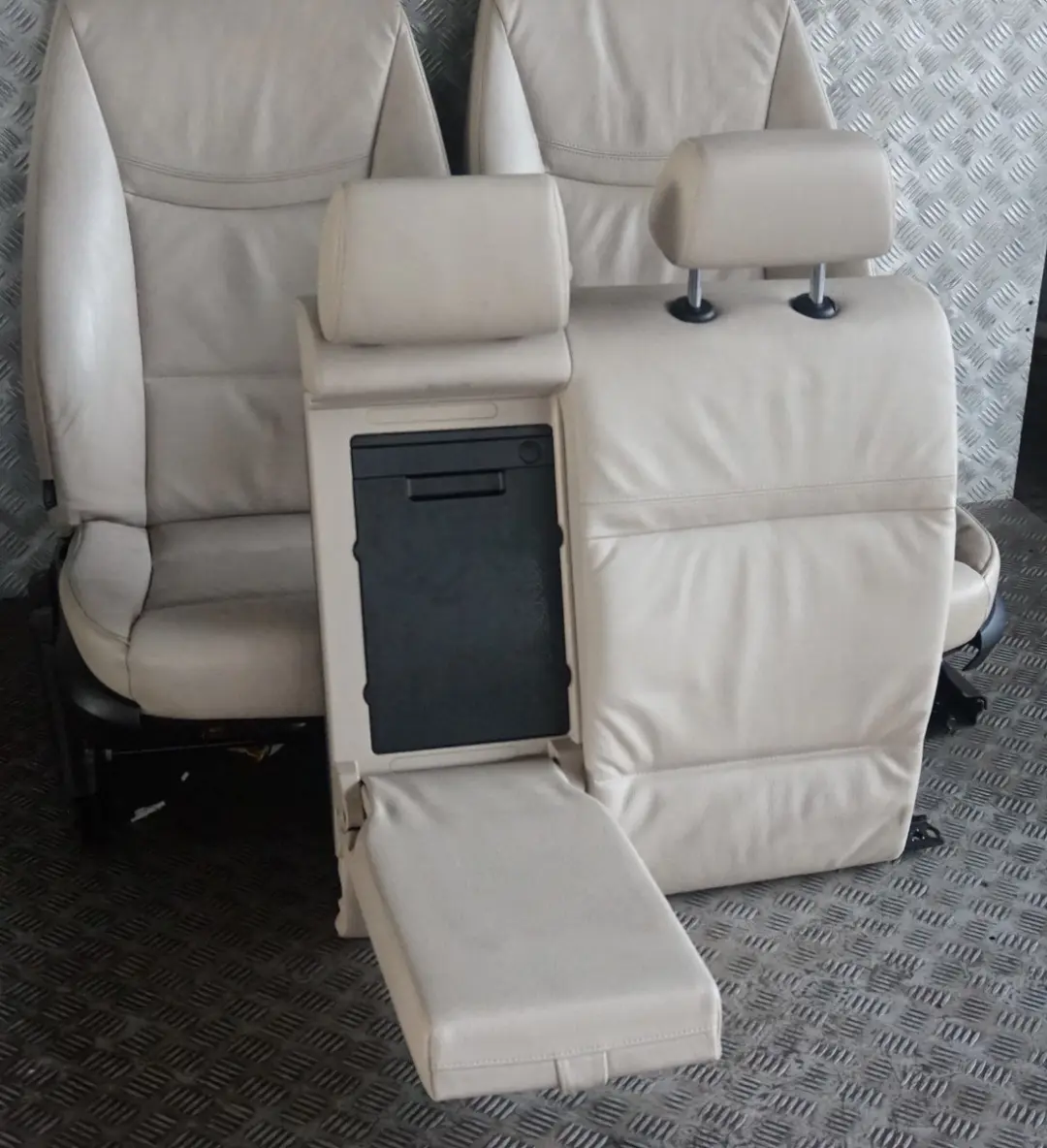 BMW 3 Series LCI Oyster Leather Interior Seats with Airbag and Door Card - SKU E90 LCI Seats Oyster Leather - Part number E90