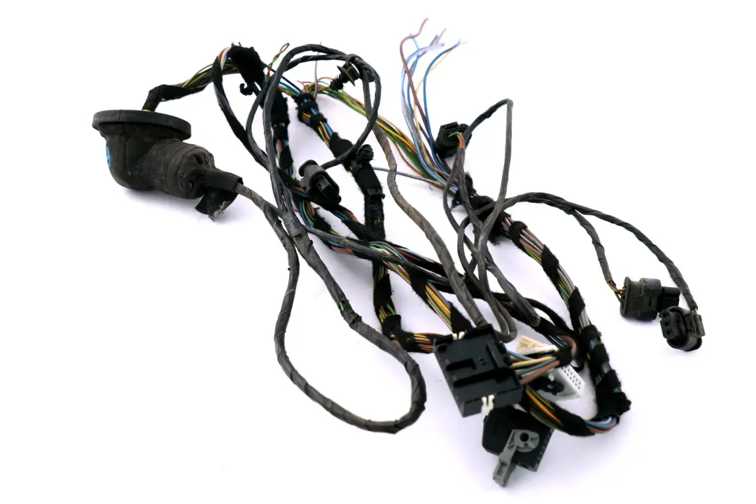 BMW 3 Series 2 E90 E90N E91 E91N LCI Set PDC Rear Set Complete - SKU E90 Wiring Loom Set PDC Rear-2 - Part number Wiring loom