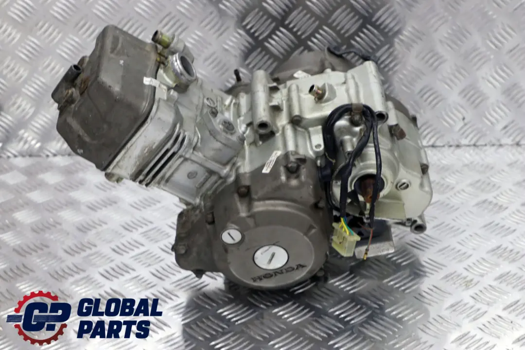 Honda CBR 125 125R CBR125R Engine E 2004 2005 2006 with 29k miles - SKU Engine Honda CBR125R JC34E - Part number JC34