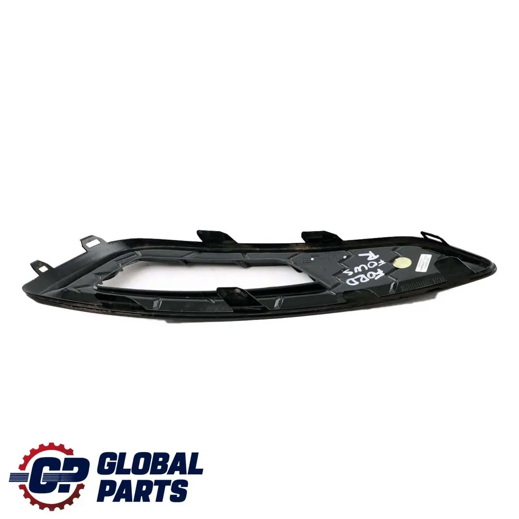 Front Right Bumper Drivers Fog Lamp Trim to Ford Focus with Part number F1EJ1-5A298A1 Ford Focus Front Right Bumper Drivers Fog Lamp Trim - SKU F1EJ1-5A298A1 - Part number F1EJ1-5A298A1