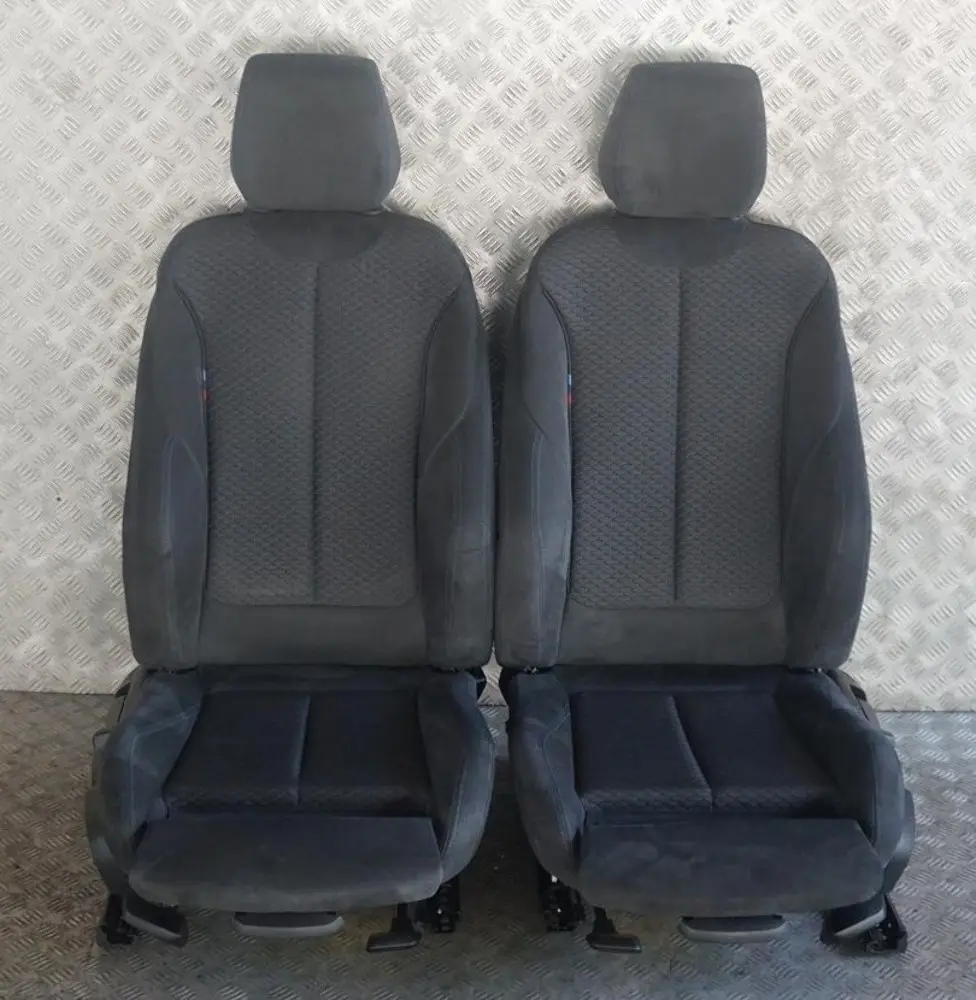 Stoff Hexagon Alcantara Sitze Sportsitze + Türverkleidung für BMW 1 er M Sport mit Teilenummer F21 BMW 1 er M Sport Stoff Hexagon Alcantara Sitze Sportsitze + Türverkleidung - SKU F21 Sport Alcantara Seats - Teilenummer F21