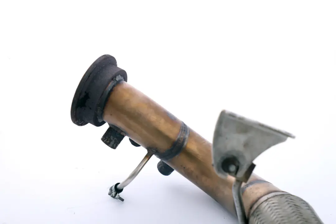 M57N2 Diesel Exhaust Catalytic Pipe to BMW 3 Series E90 325d with Part number HT7014 BMW 3 Series E90 325d M57N2 Diesel Exhaust Catalytic Pipe - SKU HT7014 - Part number HT7014