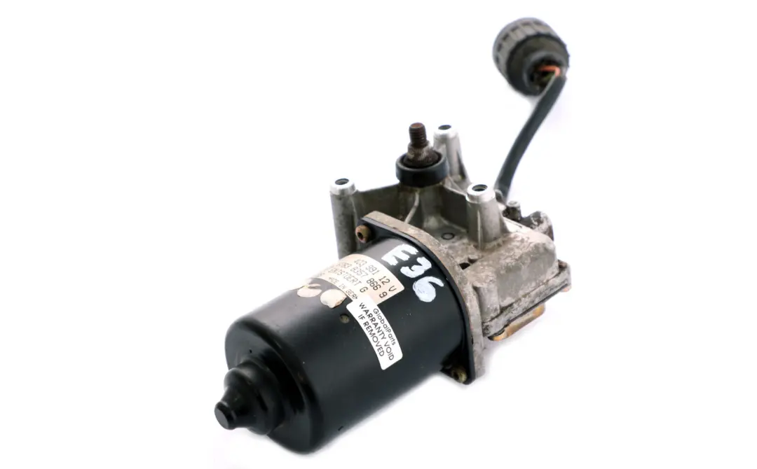 Silnik Wycieraczek Przód do BMW E36 Cabrio o numerze 8357866 BMW E36 Cabrio Silnik Wycieraczek Przód - SKU lhd-8357866 - Numer Części 8357866