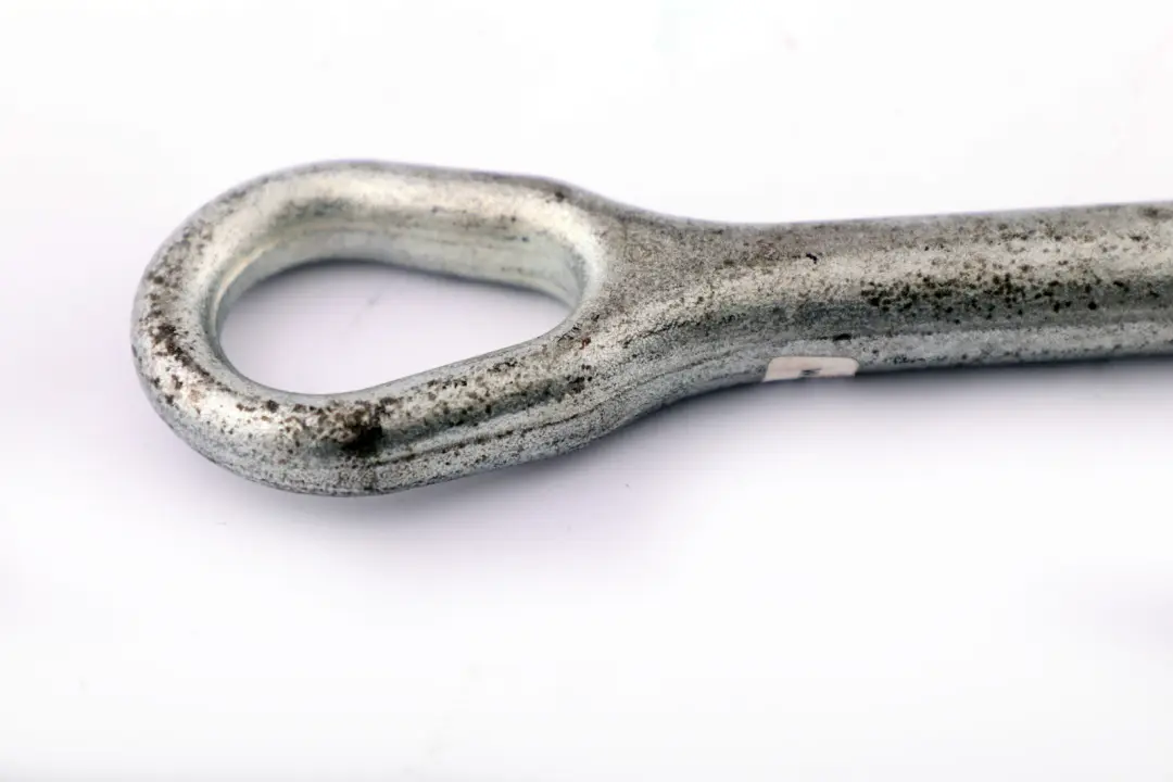 Benz Towing Tow Eye Hook to Mercedes with Part number 75JB Mercedes Benz Towing Tow Eye Hook - SKU Mercedes75JB - Part number 75JB