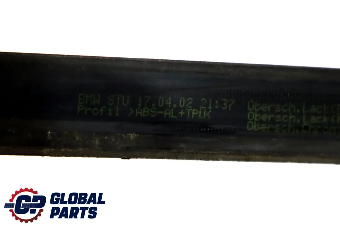 Tür Vorne Links Leiste Black Sapphire Schwarz - 475 für BMW 3 E46 Coupe Cabrio mit Teilenummer 0001034 BMW 3 E46 Coupe Cabrio Tür Vorne Links Leiste Black Sapphire Schwarz - 475 - SKU P-0001034 - Teilenummer 0001034