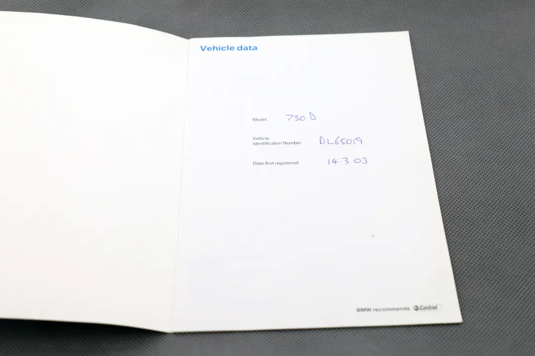 Service Booklet Owner's Handbook Case Pouch Wallet to BMW 7 Series E65 with Part number 0157405 BMW 7 Series E65 Service Booklet Owner's Handbook Case Pouch Wallet - SKU P-0157405 - Part number 0157405