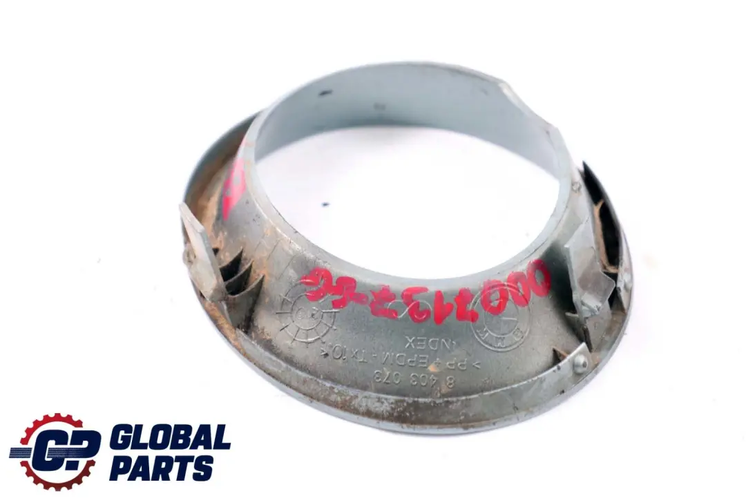 Vorne Links Blende Nebelscheinwerfer Graugruen Metallic - 442 für BMW X5 er E53 mit Teilenummer 0007137 BMW X5 er E53 Vorne Links Blende Nebelscheinwerfer Graugruen Metallic - 442 - SKU P0007137-GG - Teilenummer 0007137