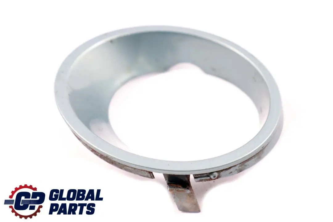 Vorne Links Blende Nebelscheinwerfer Graugruen Metallic - 442 für BMW X5 er E53 mit Teilenummer 0007137 BMW X5 er E53 Vorne Links Blende Nebelscheinwerfer Graugruen Metallic - 442 - SKU P0007137-GG - Teilenummer 0007137
