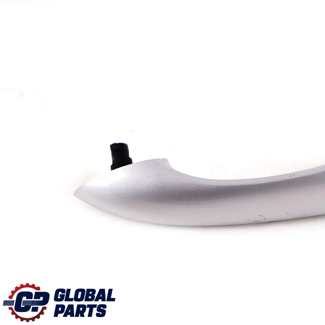 Klamka Drzwi Lewa Przód Tył Titansilver do BMW X5 E53 o numerze 0007422 BMW X5 E53 Klamka Drzwi Lewa Przód Tył Titansilver - SKU P0007422-TS - Numer Części 0007422