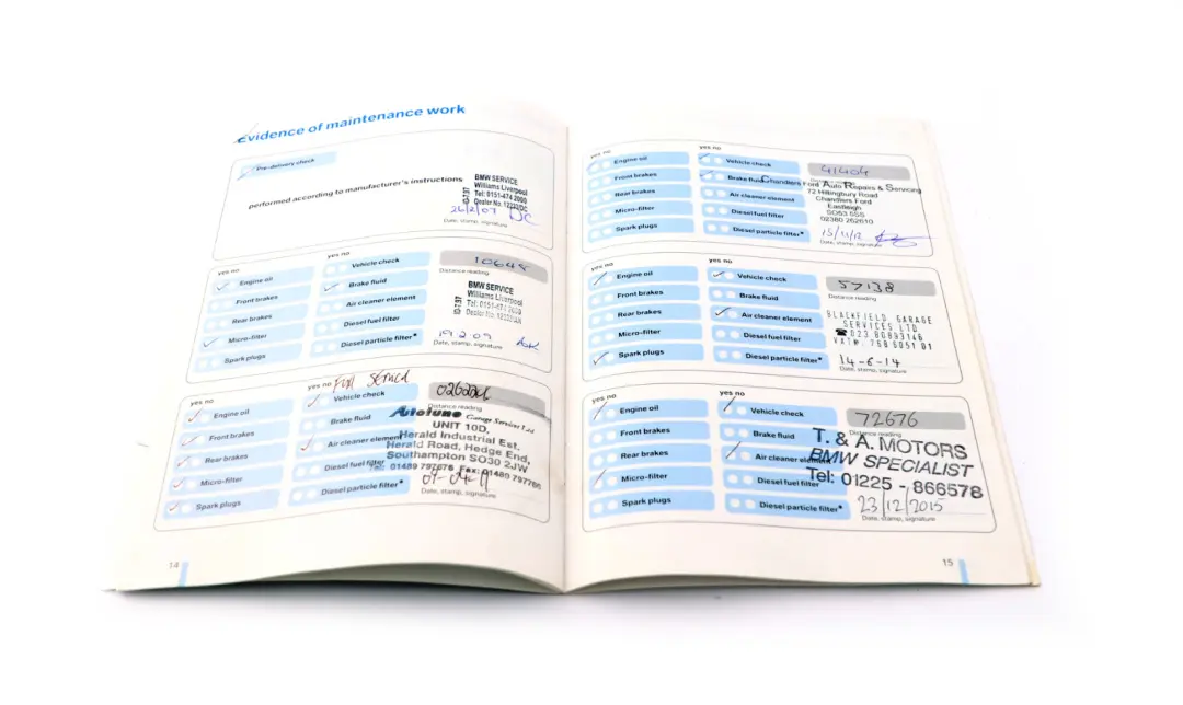 BMW 1 3 Series E81 E87 E90 E91 E92 Service Booklet Book 0012685 - SKU P0012685 - Part number 0013062