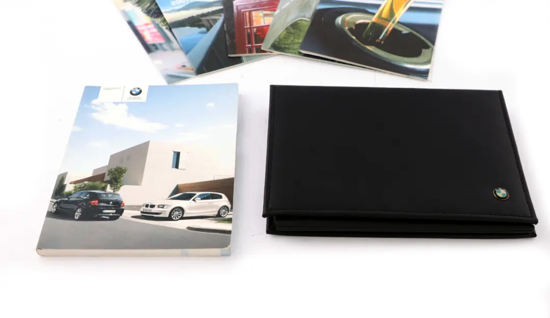BMW 1 Series E81 E87 LCI Service Booklet Owner's Handbook Pouch Wallet Case - SKU P0014142 - Part number 0014142