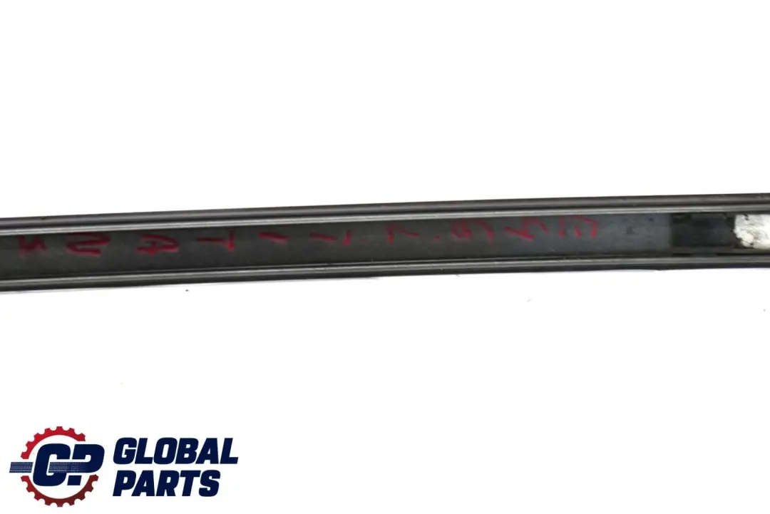 Left Roof Moulding Trim N/S Titansilber Silver 354 to BMW 3 Series E46 Compact with Part number 0027453 BMW 3 Series E46 Compact Left Roof Moulding Trim N/S Titansilber Silver 354 - SKU P0027453-TS - Part number 0027453