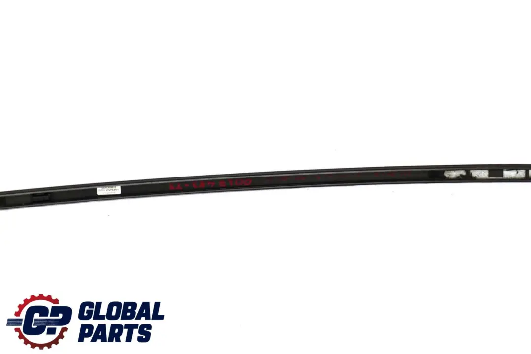 Zierleiste Dach Links Titansilber Metallic 354 Silber 0032753 für BMW 3 er E46 mit Teilenummer 0027453 BMW 3 er E46 Zierleiste Dach Links Titansilber Metallic 354 Silber 0032753 - SKU P0027453-TS - Teilenummer 0027453