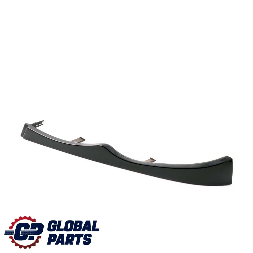 Wasserfangleiste A Gauche Noir Noir 668 pour BMW E46 à propos du numéro de pièce 0030406 BMW E46 Wasserfangleiste A Gauche Noir Noir 668 - SKU P0030406-SCH - Numéro de pièce 0030406