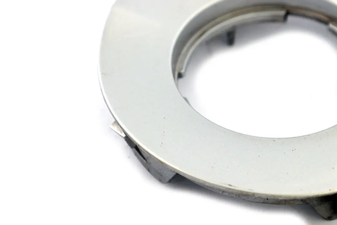 Osłona panelu bocznego prawy srebrny do BMW Z4 E85 o numerze 0030962 BMW Z4 E85 Osłona panelu bocznego prawy srebrny - SKU P0030962-TS - Numer Części 0030962