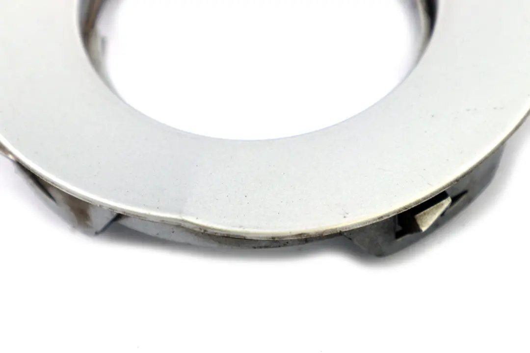 Couverture Panneau Laterale Peint Droite Argent Titane 7033066 pour BMW Z4 E85 à propos du numéro de pièce 0030962 BMW Z4 E85 Couverture Panneau Laterale Peint Droite Argent Titane 7033066 - SKU P0030962-TS - Numéro de pièce 0030962