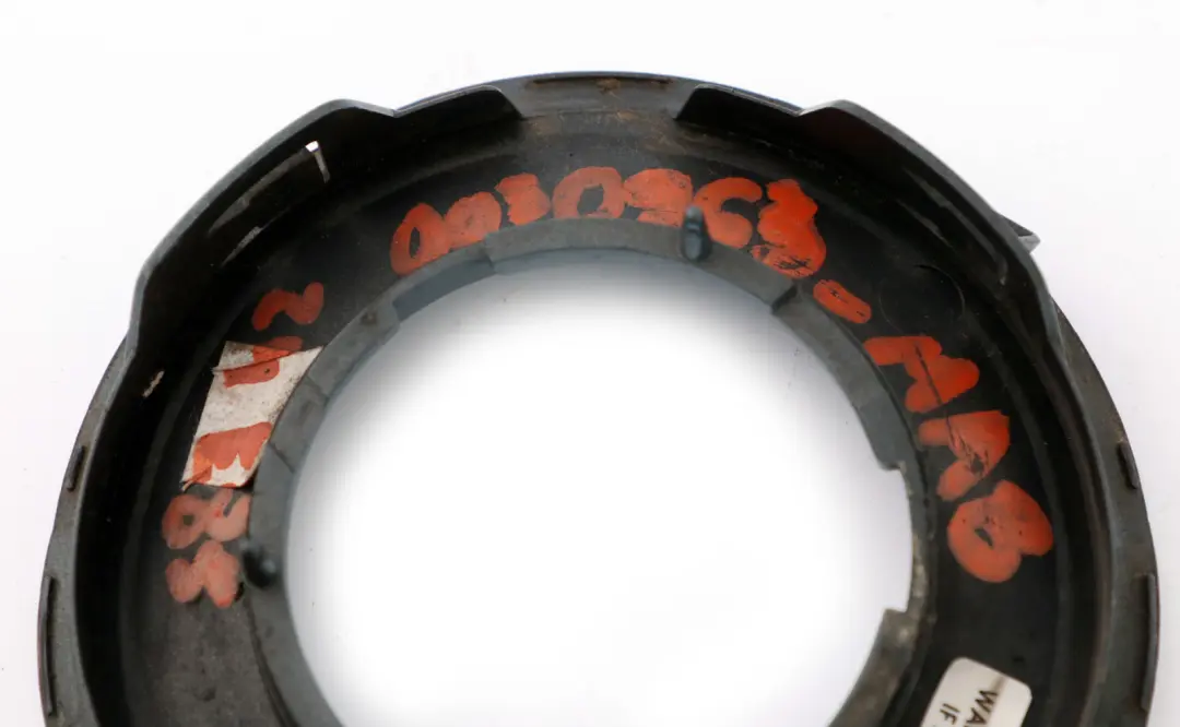 BMW Z4 Reihe E85 Blende Seitenwand Lackiert Links Maledivenblau Maldives Blue - SKU P0030963-MAB - Teilenummer 0030963