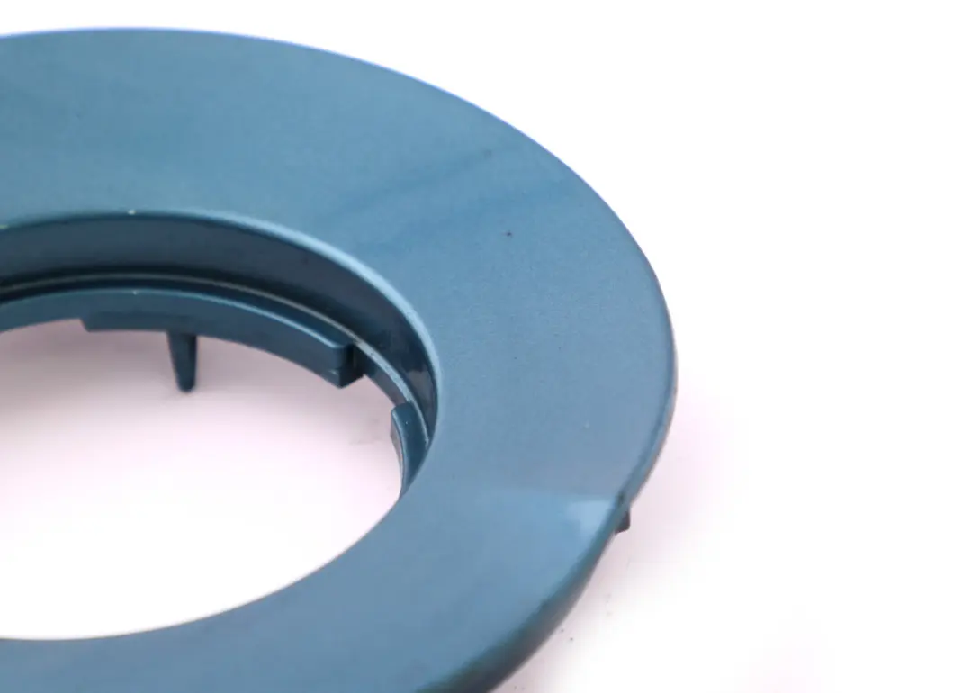 Reihe E85 Blende Seitenwand Lackiert Links Maledivenblau Maldives Blue für BMW Z4 mit Teilenummer 0030963 BMW Z4 Reihe E85 Blende Seitenwand Lackiert Links Maledivenblau Maldives Blue - SKU P0030963-MAB - Teilenummer 0030963