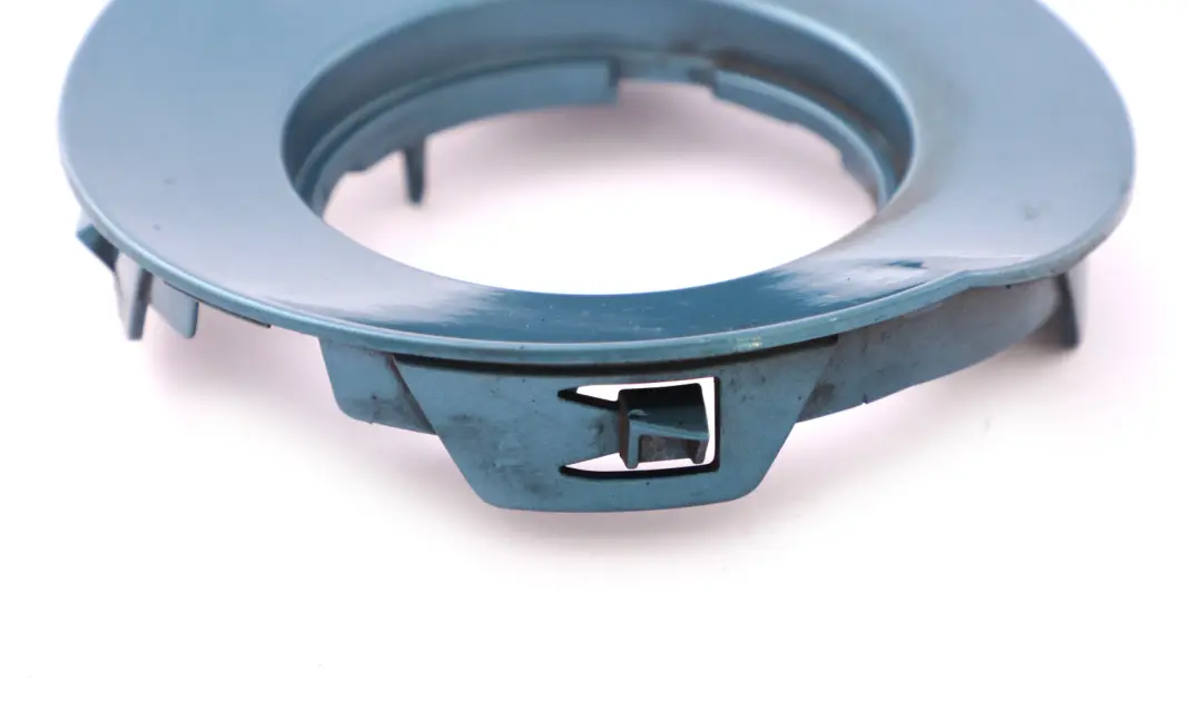 Reihe E85 Blende Seitenwand Lackiert Links Maledivenblau Maldives Blue für BMW Z4 mit Teilenummer 0030963 BMW Z4 Reihe E85 Blende Seitenwand Lackiert Links Maledivenblau Maldives Blue - SKU P0030963-MAB - Teilenummer 0030963