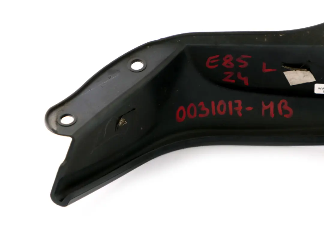 Rahmen Heckleuchte Links Monacoblau Blau 7025641 für BMW Z4 er E85 mit Teilenummer 0031017 BMW Z4 er E85 Rahmen Heckleuchte Links Monacoblau Blau 7025641 - SKU P0031017-MB - Teilenummer 0031017