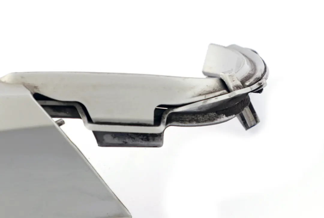 BMW Z4 E85 Cadre elairage Arriere Gauche Argent Titane 354 7025641 - SKU P0031017-TS - Numéro de pièce 0031017