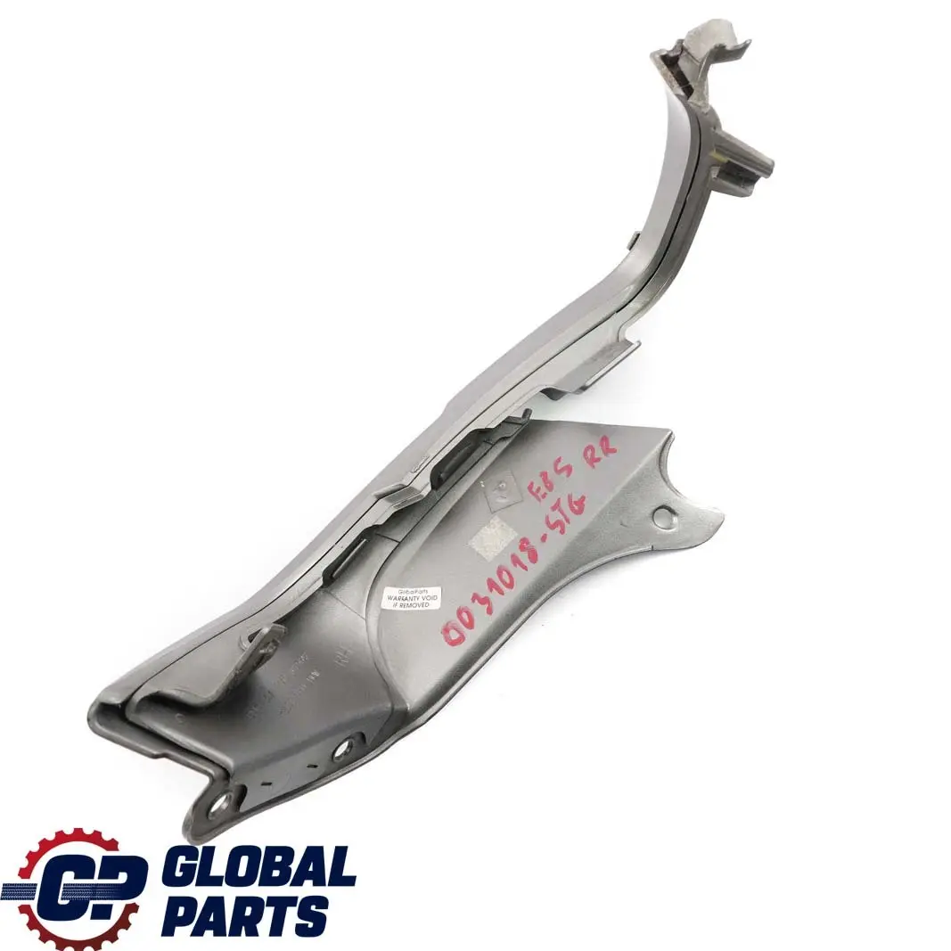 Ramka Obudowa Lampy Prawy Tył Szara do BMW Z4 E85 o numerze 0031018 BMW Z4 E85 Ramka Obudowa Lampy Prawy Tył Szara - SKU P0031018-STG - Numer Części 0031018