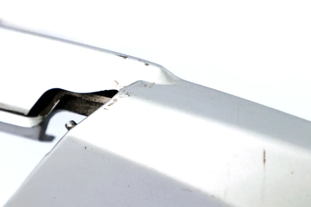 Frame Cover Light Rear Right O/S Titansilber Silver 7025642 to BMW Z4 Series E85 with Part number 0031018 BMW Z4 Series E85 Frame Cover Light Rear Right O/S Titansilber Silver 7025642 - SKU P0031018-TS - Part number 0031018