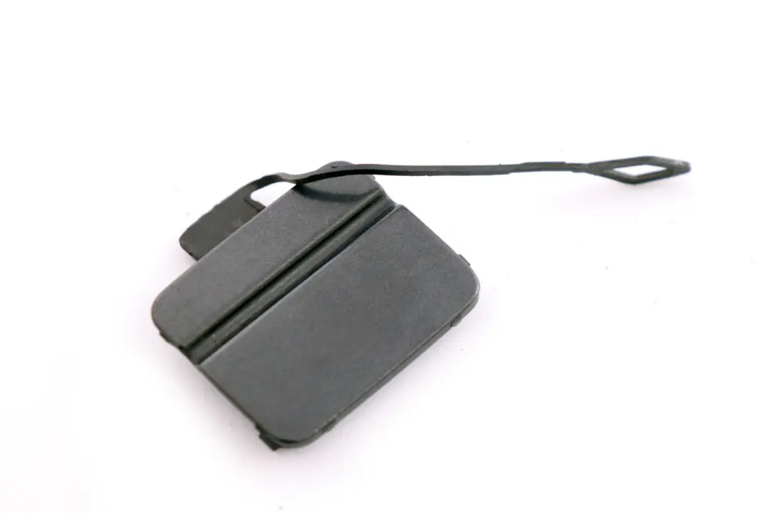 Argolla Remolque Para Parachoque Trasero Grafito Brillante - A22 7116690 para BMW E90 con número de pieza 0034445 BMW E90 Argolla Remolque Para Parachoque Trasero Grafito Brillante - A22 7116690 - SKU P0034445-SG - Número de pieza 0034445