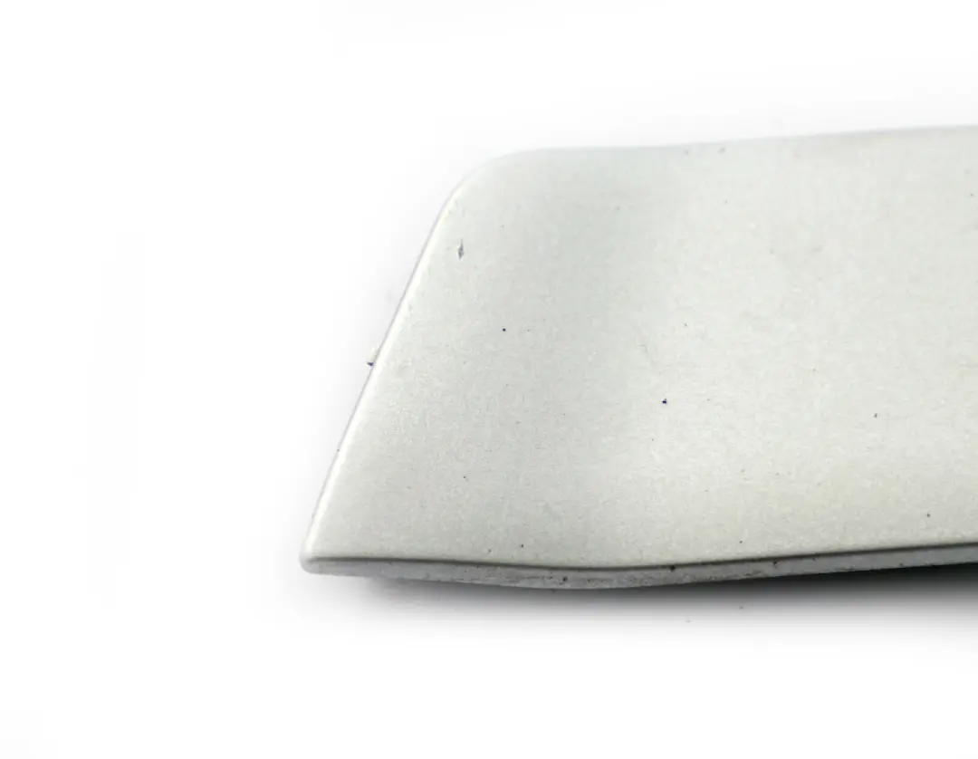 BMW E92 E93 M Sport Pannello Trim posteriore Flap Towing Eye Titansilber Argento - SKU P0036268-TS - Numero di parte 0036268