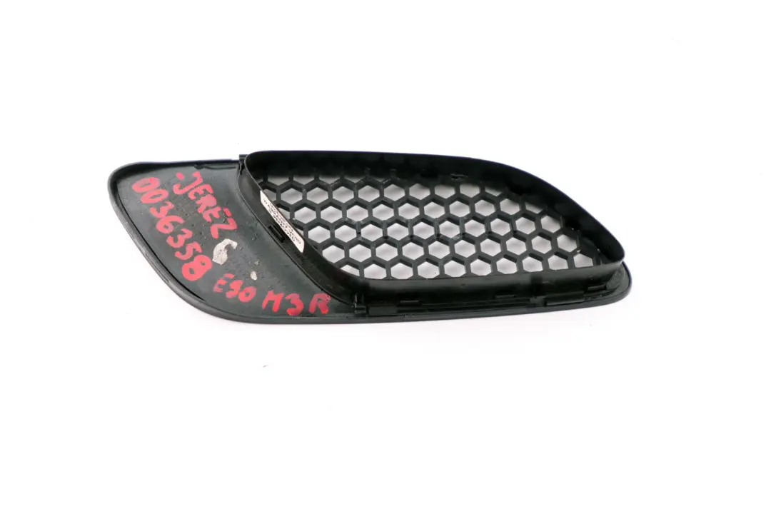 BMW 3 er E90 E92 E93 M3 Vorne Rechts Rahmen Ziergitter Schwarz Jerezschwarz - SKU P0036358 - Teilenummer 7113730